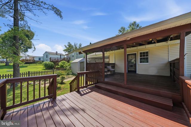 7246 POMMEL DR, Sykesville, MD 21784