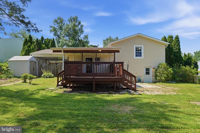 7246 POMMEL DR, Sykesville, MD 21784