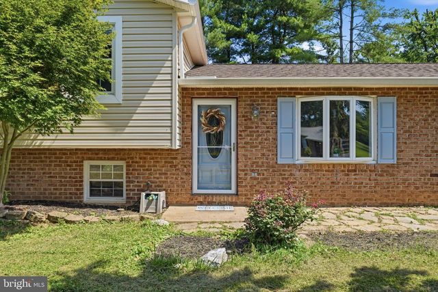 7246 POMMEL DR, Sykesville, MD 21784