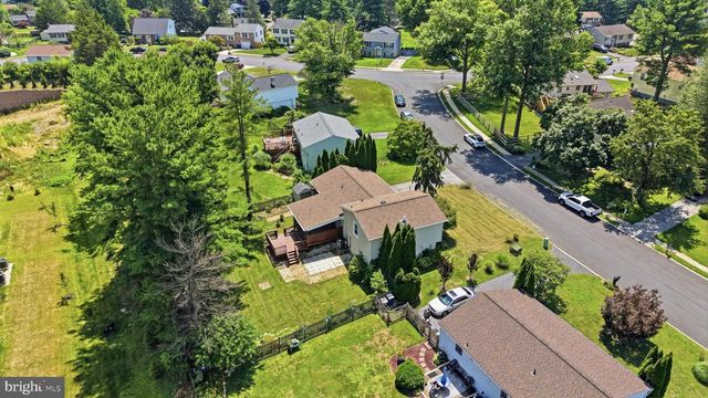 7246 POMMEL DR, Sykesville, MD 21784