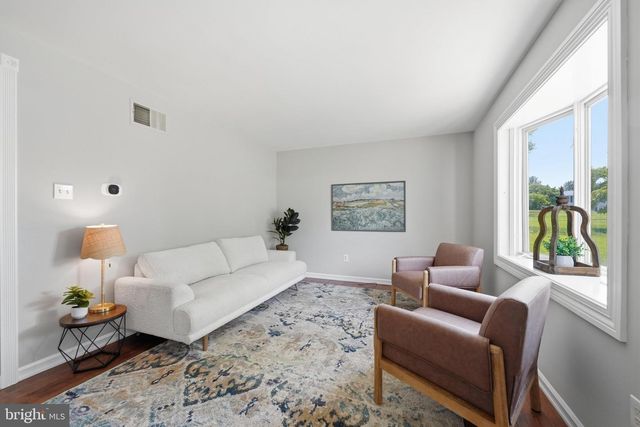 7246 POMMEL DR, Sykesville, MD 21784