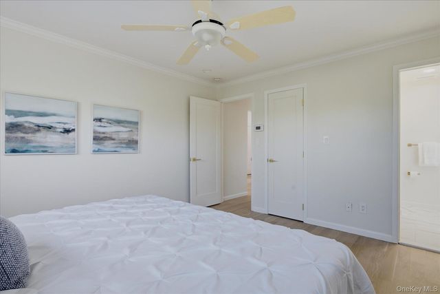 16 Meadow Lane, Westhampton Beach, NY 11978