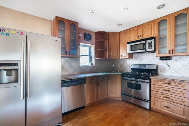 2560 Stillwell Avenue 2B, Brooklyn, NY 11223