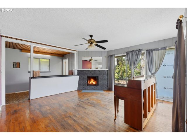 12285 Sw 116TH Ave, Tigard, OR 97223