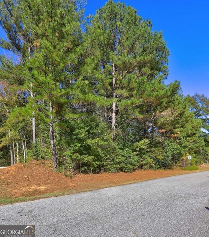 811 Hood Road, Fayetteville, GA 30214