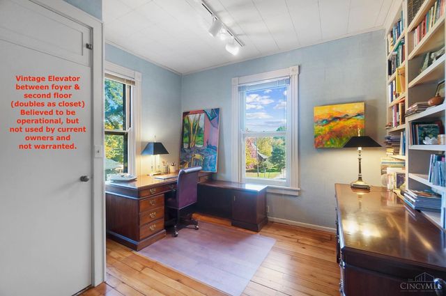 177 Burns Avenue, Wyoming, OH 45215