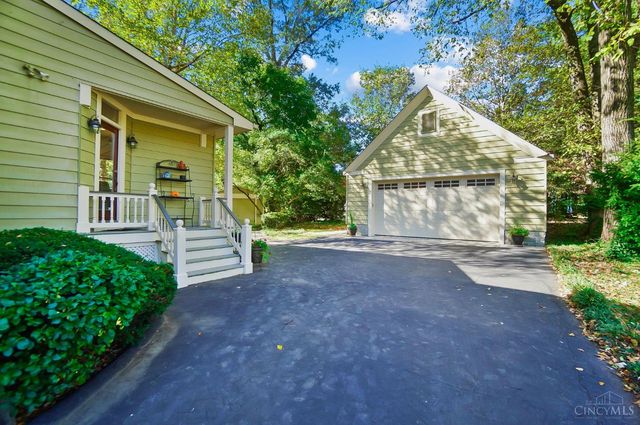 177 Burns Avenue, Wyoming, OH 45215