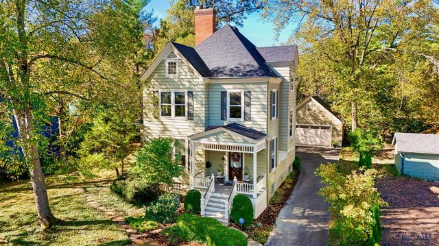 177 Burns Avenue, Wyoming, OH 45215