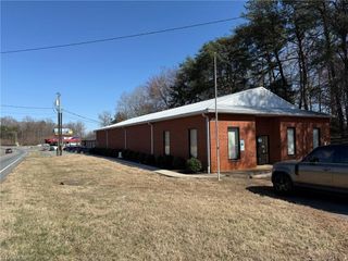2790 W Mountain Street, Kernersville, NC 27284