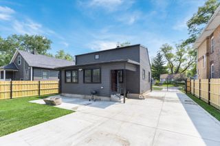 16910 Lincoln Street, Hazel Crest, IL 60429