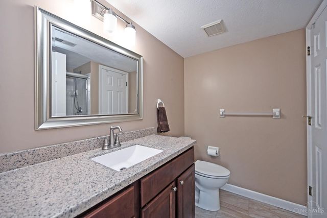 1080 Wittshire Lane, Anderson Twp, OH 45255