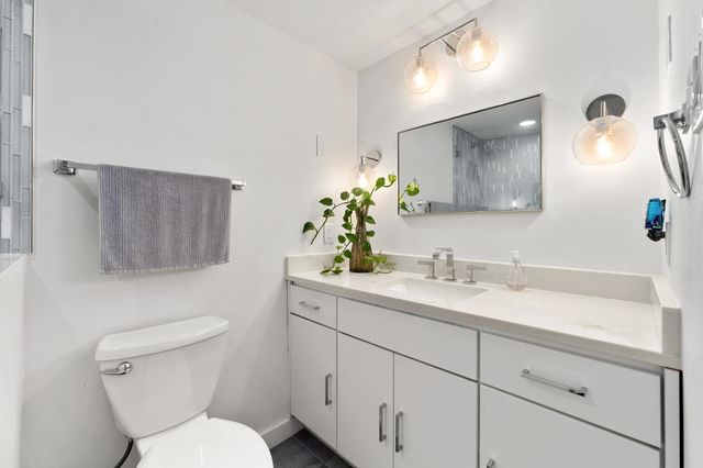 1801 Lavaca ST 7B, Austin, TX 78701