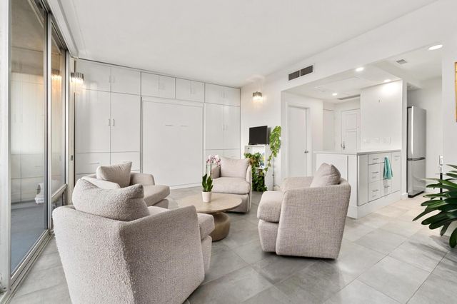 1801 Lavaca ST 7B, Austin, TX 78701