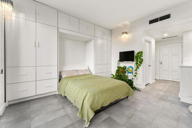 1801 Lavaca ST 7B, Austin, TX 78701