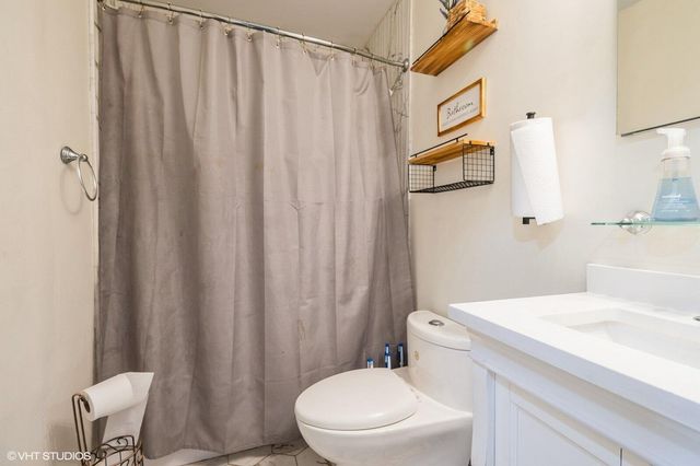 7405 Pierce Place, Merrillville, IN 46410