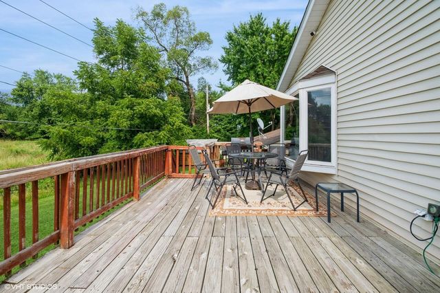 7405 Pierce Place, Merrillville, IN 46410