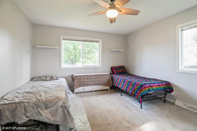 7405 Pierce Place, Merrillville, IN 46410