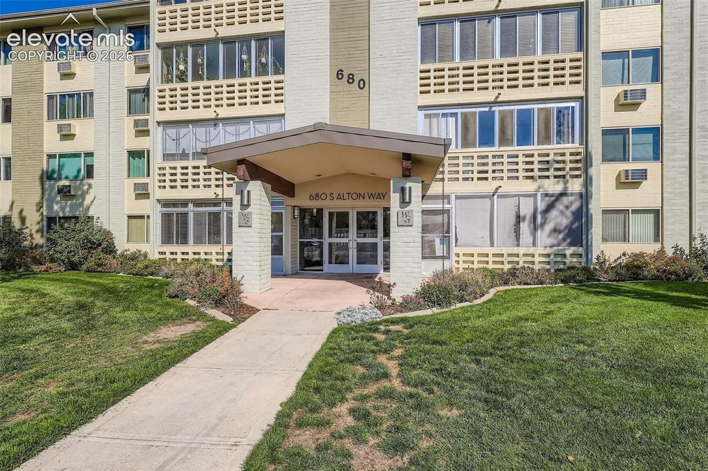 680 S Alton Way 1B, Denver, CO 80247 — exterior