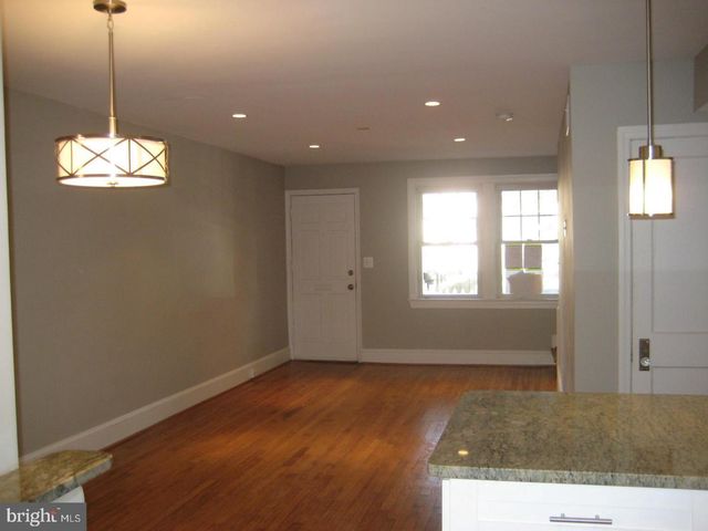 114 BAGGETT PL, Alexandria, VA 22314