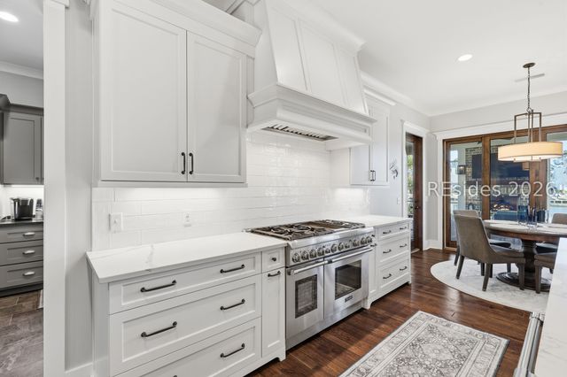 20 Fish Dancer Ct, Bluffton, SC 29910