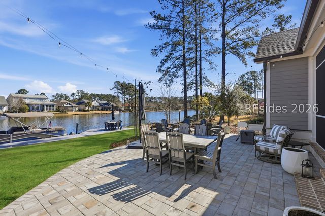 20 Fish Dancer Ct, Bluffton, SC 29910