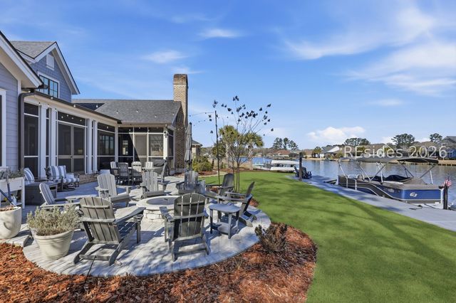 20 Fish Dancer Ct, Bluffton, SC 29910
