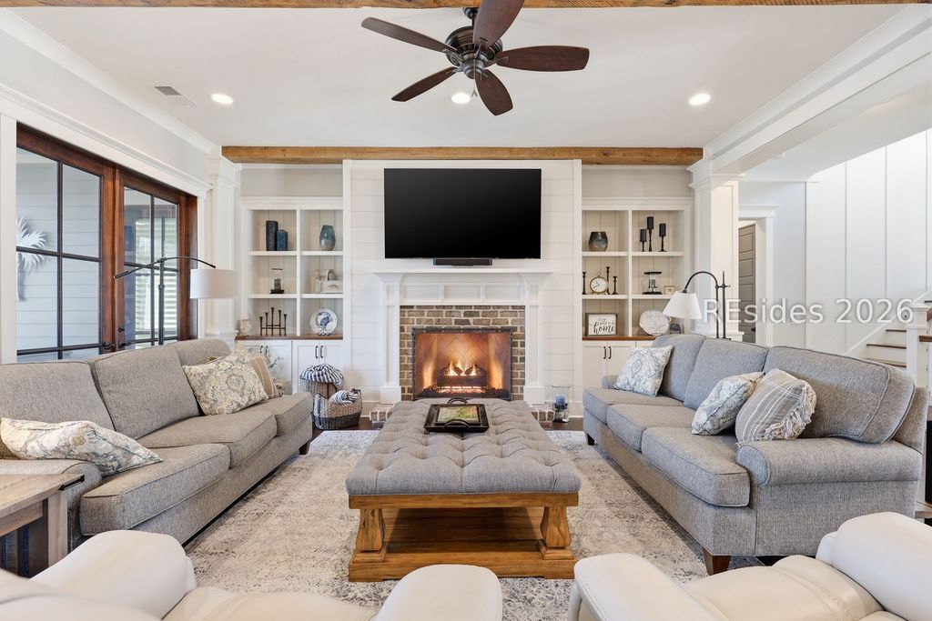 Image 14 of property listing at 20 Fish Dancer Ct, Bluffton, SC 29910