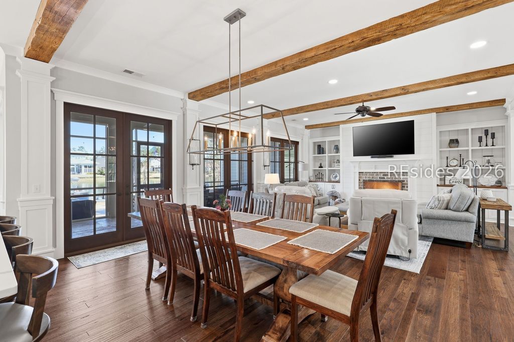 Image 30 of property listing at 20 Fish Dancer Ct, Bluffton, SC 29910