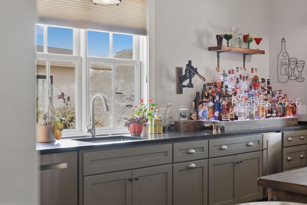 Image 34 of property listing at 20 Fish Dancer Ct, Bluffton, SC 29910