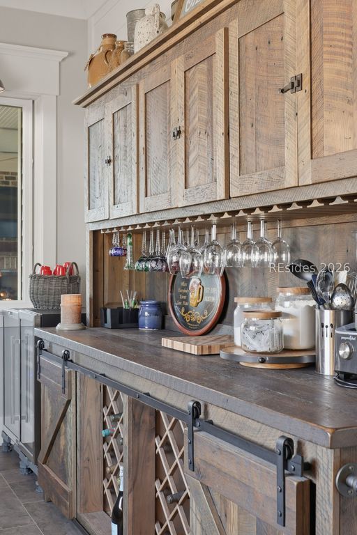 Image 35 of property listing at 20 Fish Dancer Ct, Bluffton, SC 29910