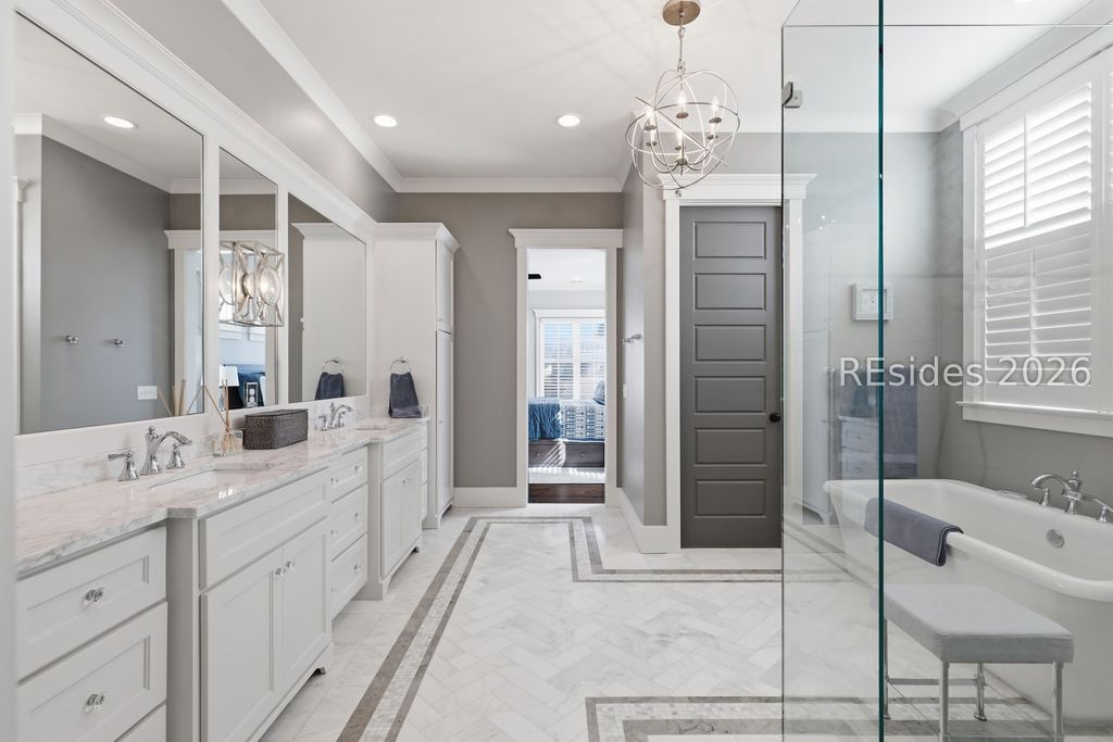 Image 43 of property listing at 20 Fish Dancer Ct, Bluffton, SC 29910