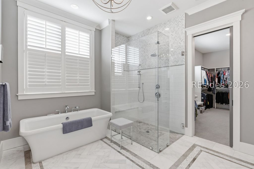 Image 44 of property listing at 20 Fish Dancer Ct, Bluffton, SC 29910