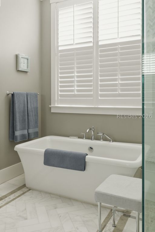 Image 45 of property listing at 20 Fish Dancer Ct, Bluffton, SC 29910