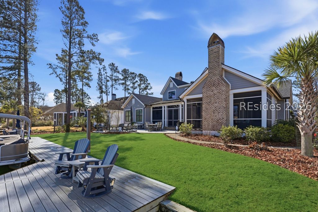 Image 65 of property listing at 20 Fish Dancer Ct, Bluffton, SC 29910