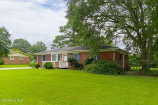 107 Aspen Lane, Jacksonville, NC 28540