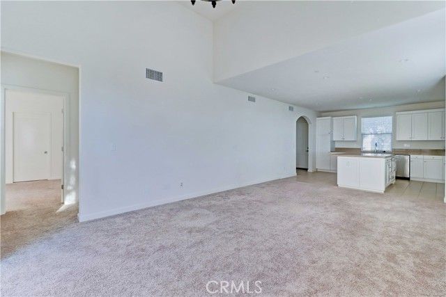 158 Falcon, Irvine, CA 92618