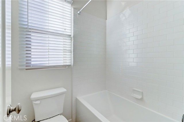 158 Falcon, Irvine, CA 92618