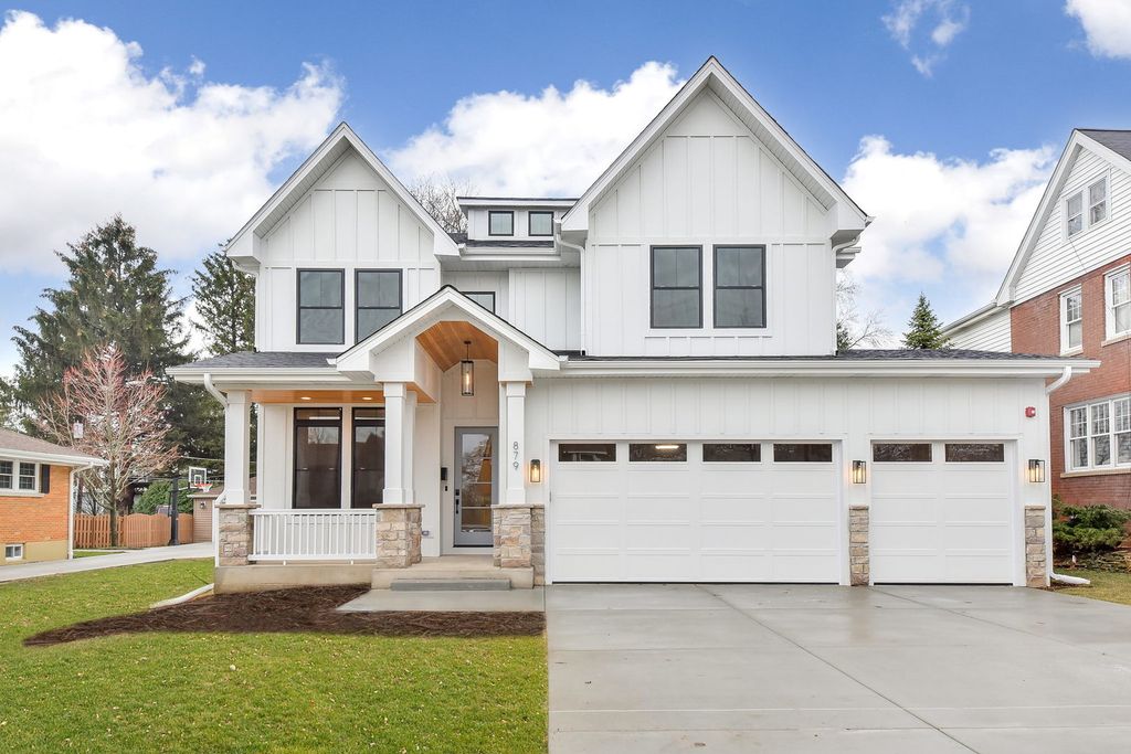 28W185 Geneva Road, West Chicago, IL 60185