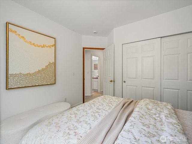 2465 132nd Avenue SE, Bellevue, WA 98005