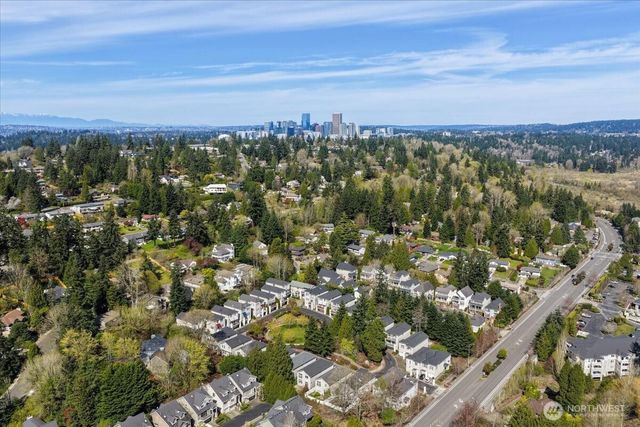 2465 132nd Avenue SE, Bellevue, WA 98005
