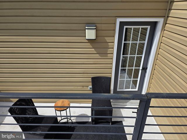 4106 GAULT PL NE #5, Washington, DC 20019