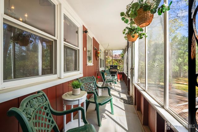 20 Rolling Road, East Brunswick, NJ 08816