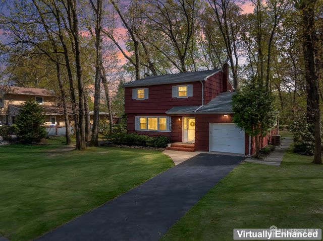 20 Rolling Road, East Brunswick, NJ 08816