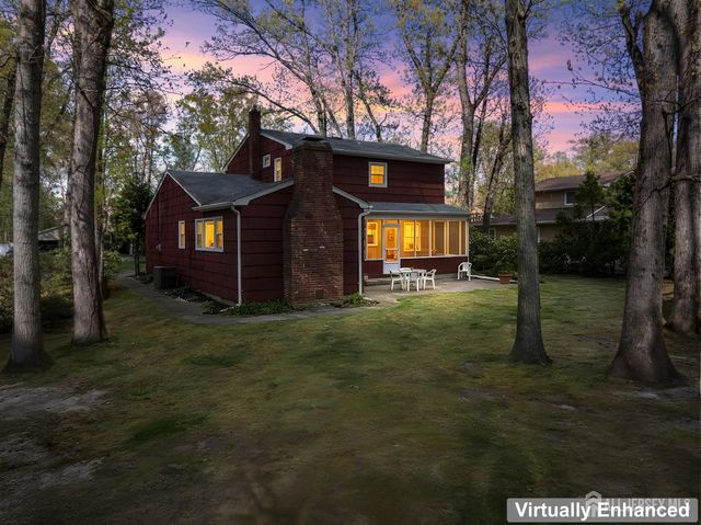 20 Rolling Road, East Brunswick, NJ 08816