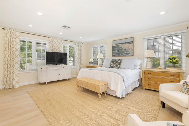 155 Peruvian Avenue, Palm Beach, FL 33480