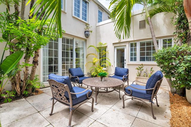 155 Peruvian Avenue, Palm Beach, FL 33480