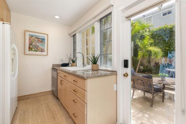 155 Peruvian Avenue, Palm Beach, FL 33480
