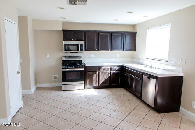 40265 Maravilla Drive, Palmdale, CA 93550