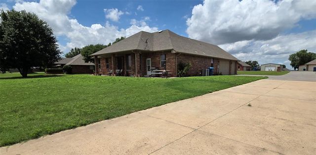 4110 Frontier Lane, Tuttle, OK 73089