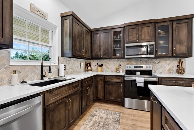3931 Hwy 231, Erin, TN 37061